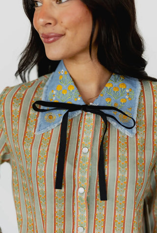 Amanda pearl snap embroidered denim collar blouse