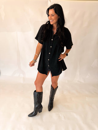 Rodeo grounds black top with concho buttons