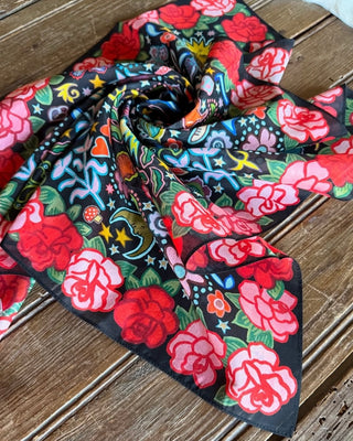 XOXO Floral Cowboy wild rag