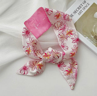 Pink floral twilly