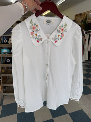 Brin collar floral embroidered blouse